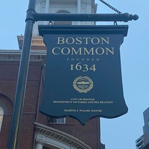 Meet your Posher, Justin